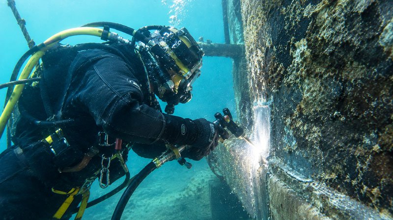 reparaciones subacuaticas e intervenciones tecnicas almeria granada